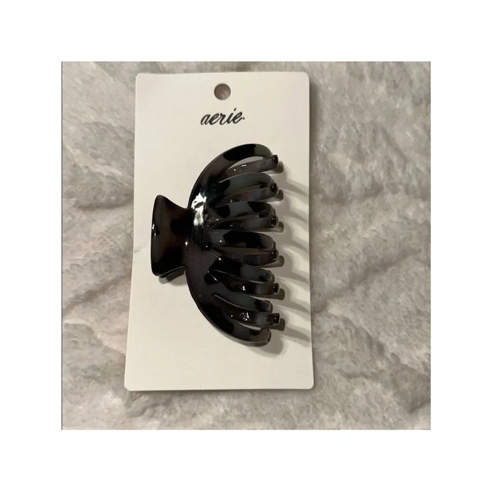 aerie Black Tan Marble Octopus Claw Hair Clip